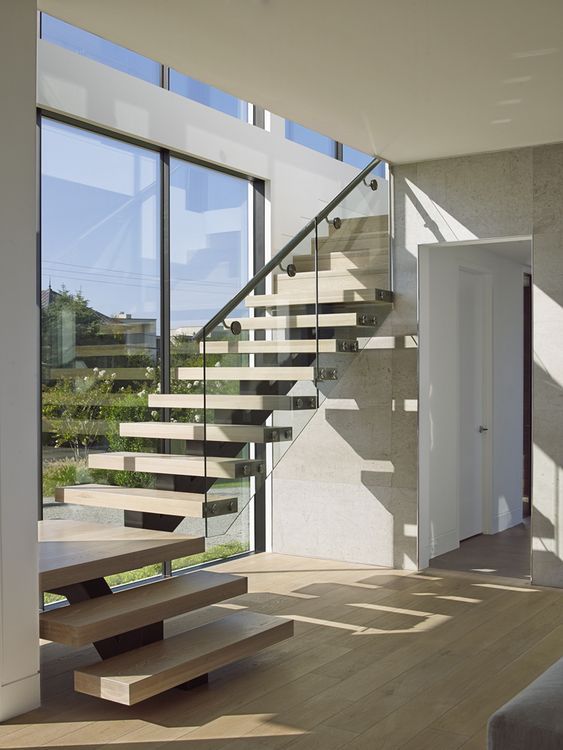 L-Shaped Staircase